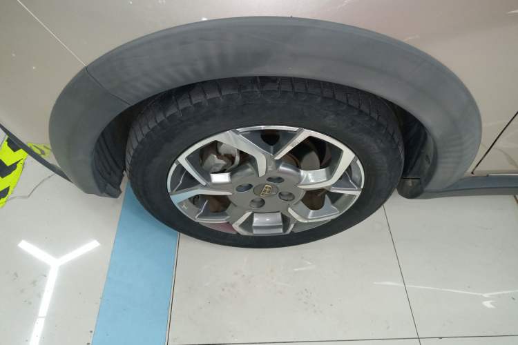 Used Geely Auto Vision X1 2017 1.3L Automatic Player Edition Exterior 4