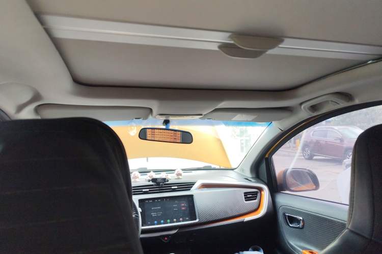 Used Geely Auto Vision X1 2017 1.3L Automatic Player Edition Headliner