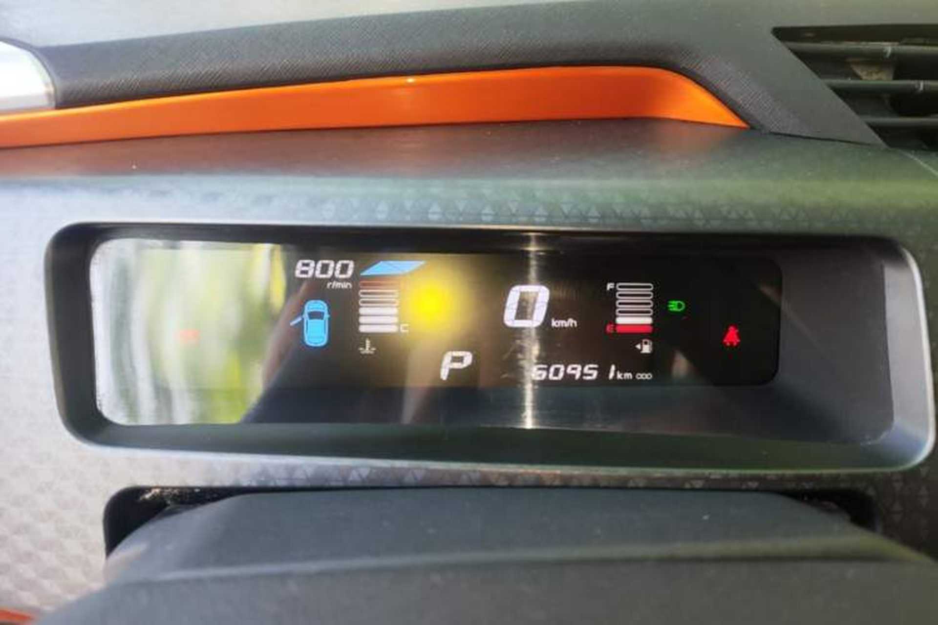 Used Geely Auto Vision X1 2017 1.3L Automatic Fun Edition Instrument Cluster