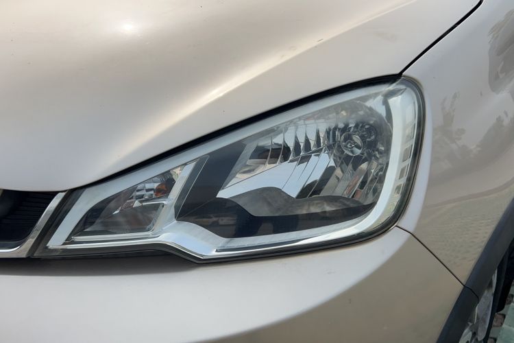 Used Geely Auto Vision X1 2017 1.3L Automatic Player Edition Left Front Headlight
