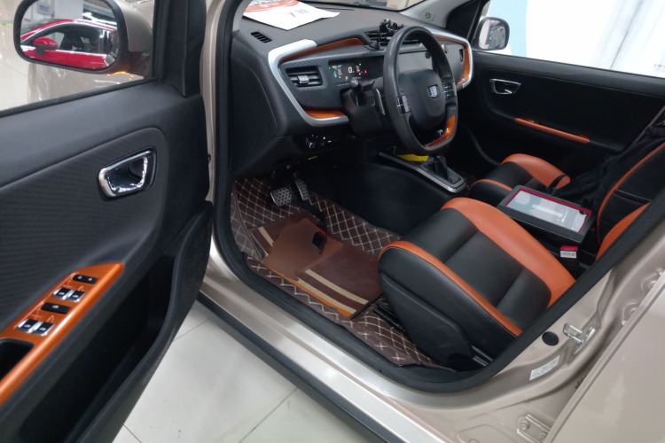 Used Geely Auto Vision X1 2017 1.3L Automatic Player Edition Left Front Seat