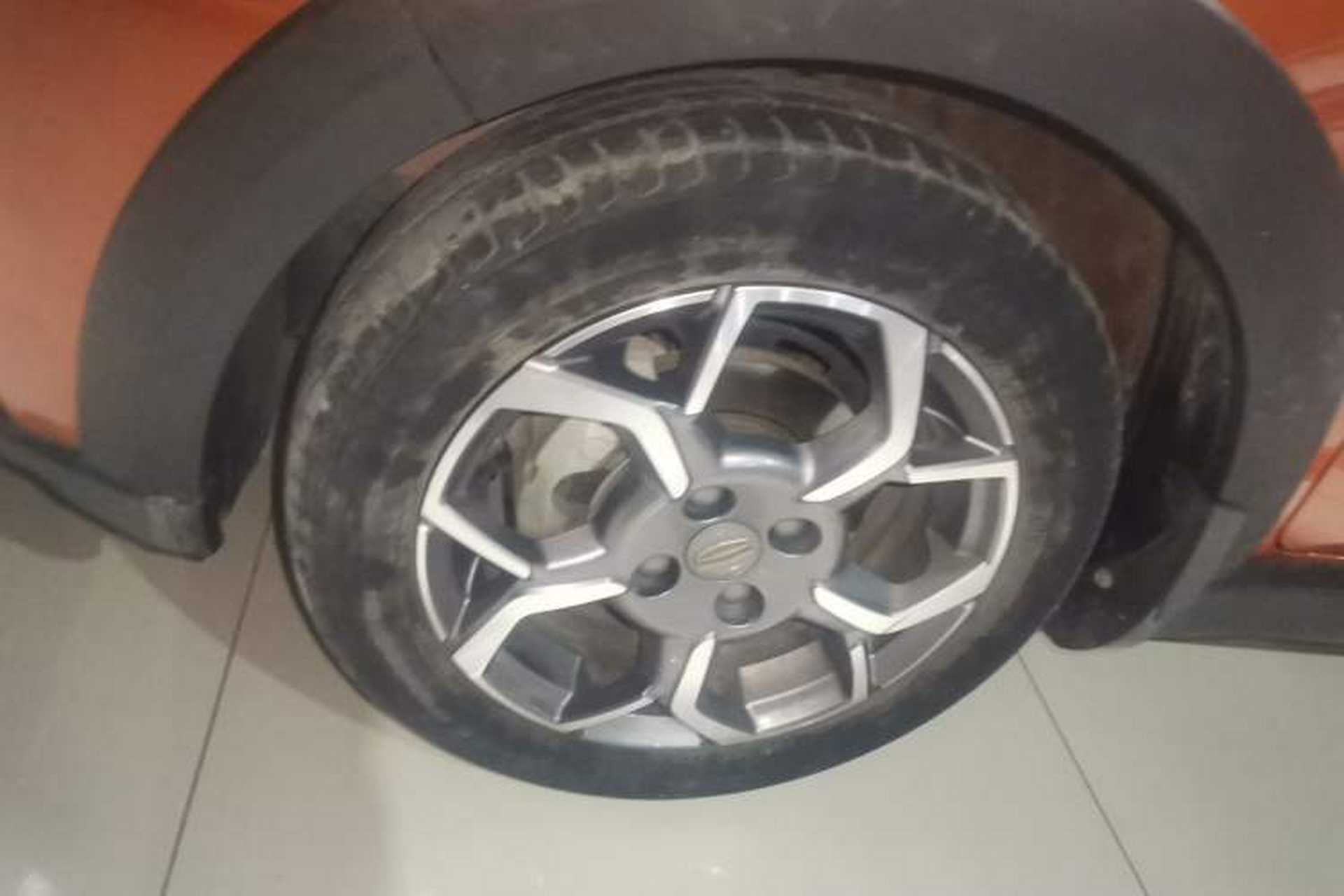 Used Geely Auto Vision X1 2017 1.3L Automatic Fun Edition Left Front Wheel Hub