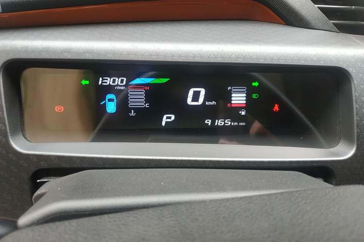 Used Geely Auto Vision X1 2017 1.3L Automatic Player Edition Odometer Close Up