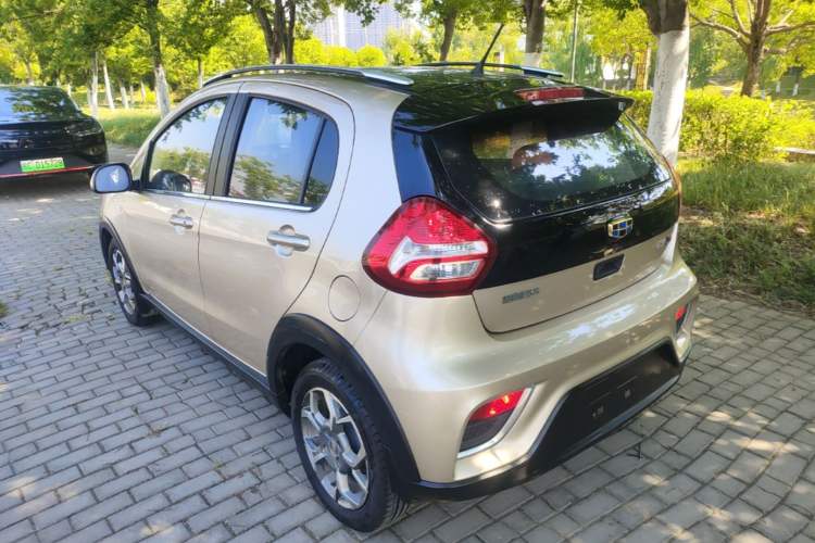 Used Geely Auto Vision X1 2017 1.3L Automatic Fun Edition Rear Left 45 Deg