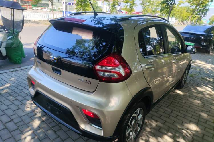 Used Geely Auto Vision X1 2017 1.3L Automatic Fun Edition Rear Right 45 Deg