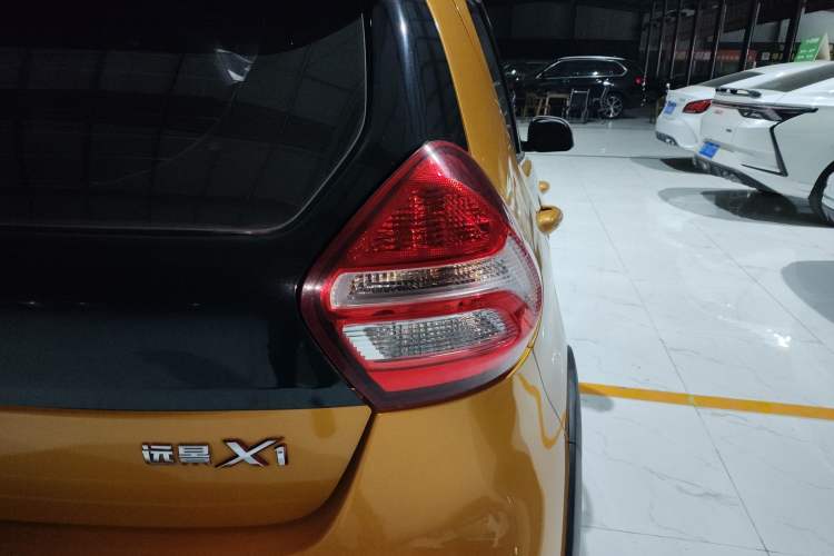 Used Geely Auto Vision X1 2017 1.3L Automatic Player Edition Right Rear Taillight