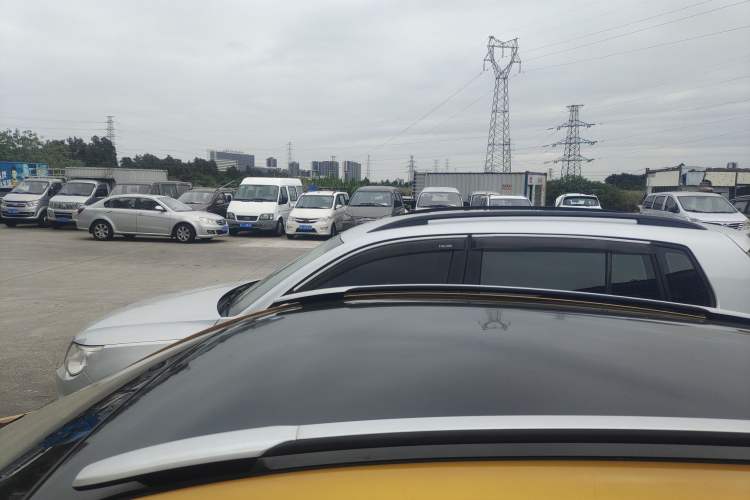 Used Geely Auto Vision X1 2017 1.3L Automatic Fun Edition Roof