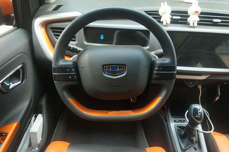 Used Geely Auto Vision X1 2017 1.3L Automatic Player Edition Steering Wheel