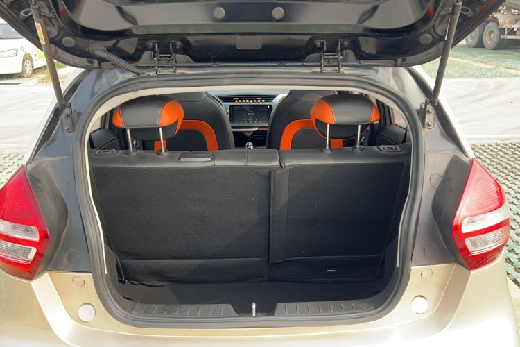 Used Geely Auto Vision X1 2017 1.3L Automatic Player Edition Trunk