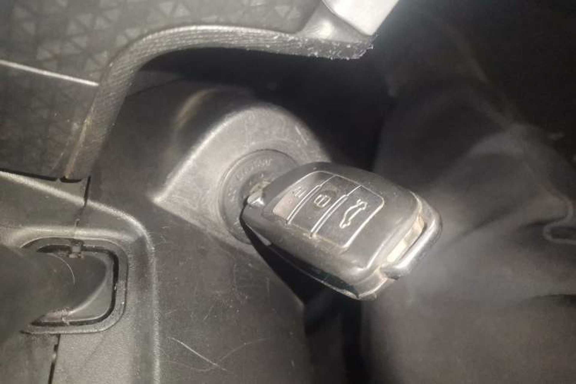 Used Geely Auto Vision X1 2017 1.3L Automatic Fun Edition Vehicle Key