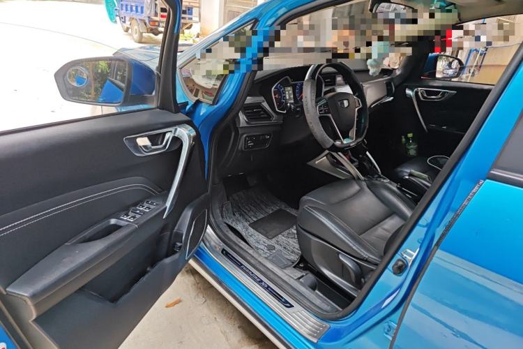 Used Geely Auto Vision X3 2017 1.5L Automatic Luxury Model Driver Seat
