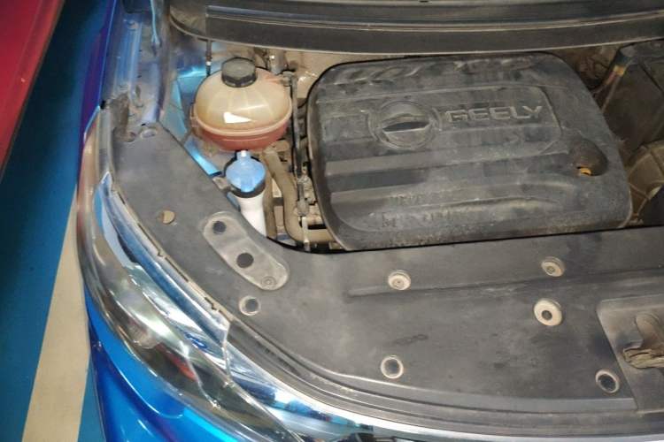 Used Geely Auto Vision X3 2017 1.5L Manual Elite Model Engine Bay Right