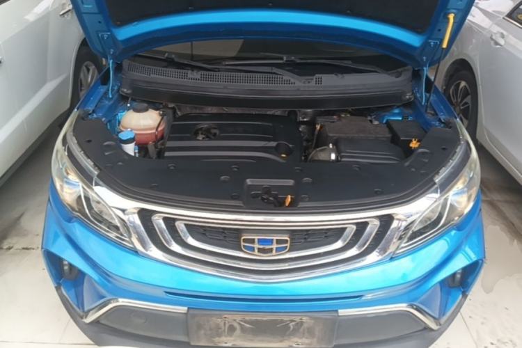 Used Geely Auto Vision X3 2017 1.5L Manual Luxury Model Engine Bay