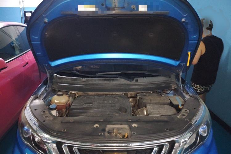 Used Geely Auto Vision X3 2017 1.5L Manual Elite Model Engine Bay