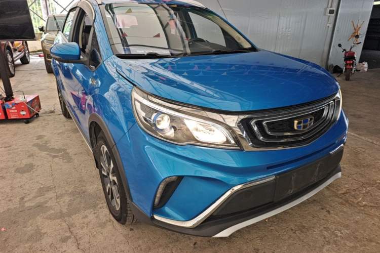 Used Geely Auto Vision X3 2017 1.5L Automatic Elite Model Front Right 45 Deg