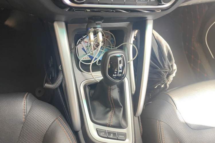 Used Geely Auto Vision X3 2017 1.5L Automatic Luxury Model Gear Lever