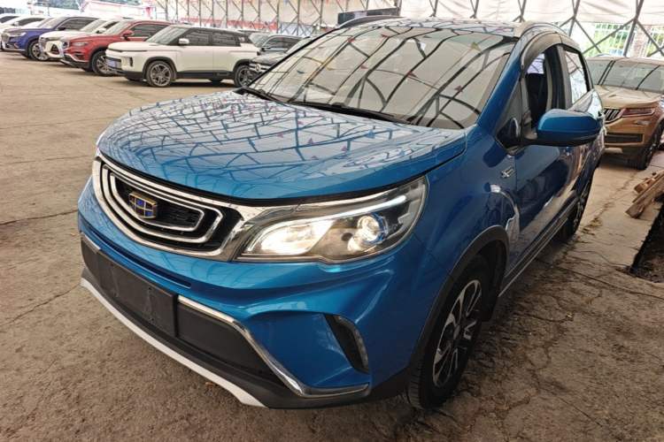 Used Geely Auto Vision X3 2017 1.5L Automatic Elite Model Guazi used car, China used car export, Used car for sale, Used Geely Auto cars, Cheapest cars for sale