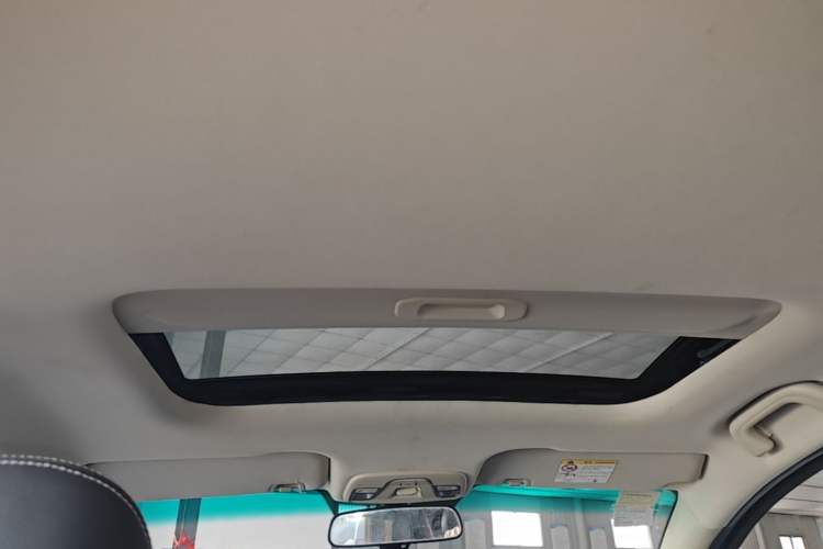 Used Geely Auto Vision X3 2017 1.5L Automatic Luxury Model Headliner