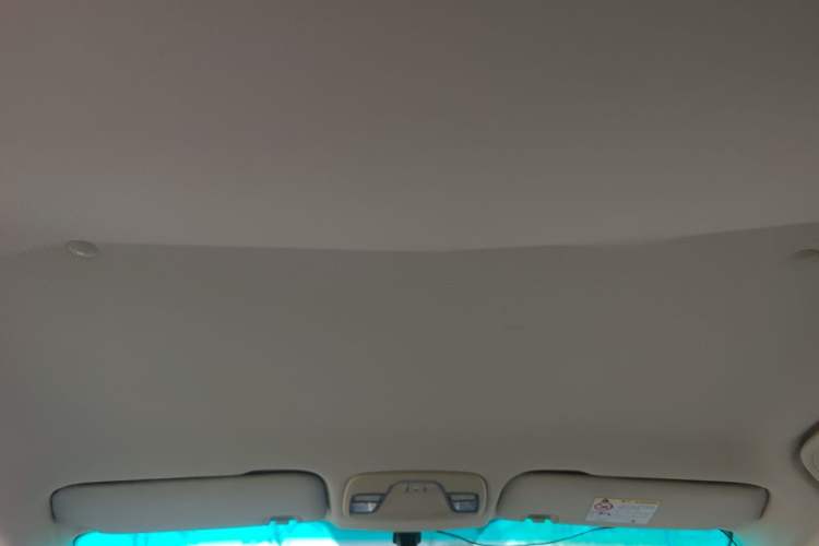 Used Geely Auto Vision X3 2017 1.5L Automatic Elite Model Headliner
