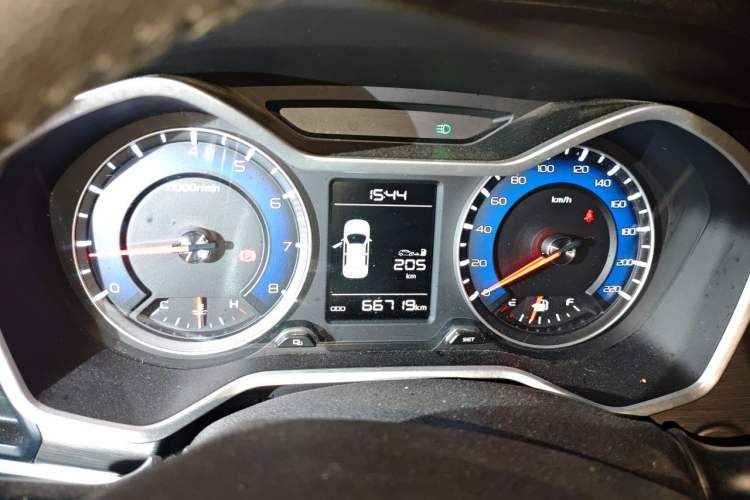 Used Geely Auto Vision X3 2017 1.5L Manual Elite Model Instrument Cluster