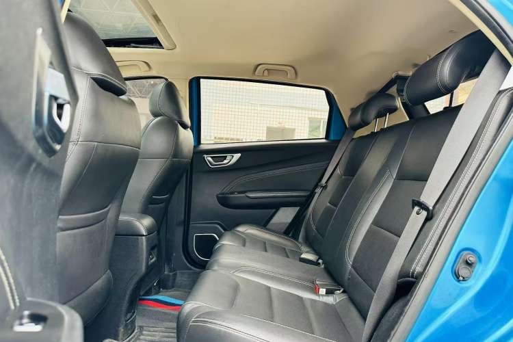 Used Geely Auto Vision X3 2017 1.5L Automatic Luxury Model Interior 3