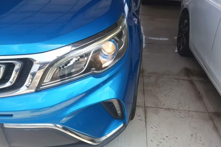 Used Geely Auto Vision X3 2017 1.5L Manual Luxury Model Left Front Headlight
