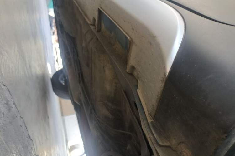 Used Geely Auto Vision X3 2017 1.5L Automatic Luxury Model Left Side Sill
