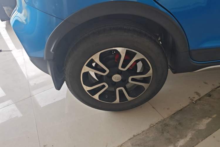 Used Geely Auto Vision X3 2017 1.5L Automatic Luxury Model Right Rear Wheel Hub