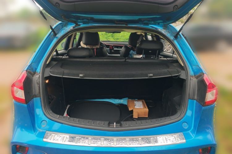 Used Geely Auto Vision X3 2017 1.5L Automatic Elite Model Trunk