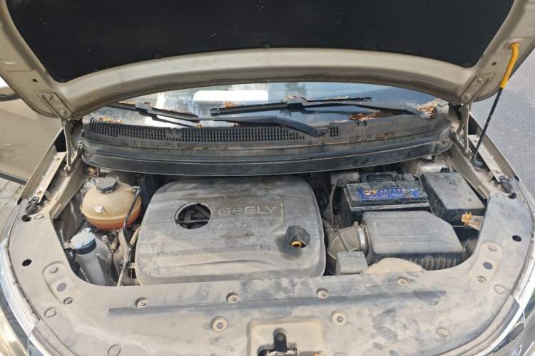 Used Geely Auto Vision X3 2017 1.5L Manual Elite Model Engine Bay