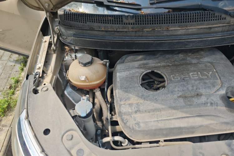 Used Geely Auto Vision X3 2017 1.5L Manual Elite Model Engine Bay Right