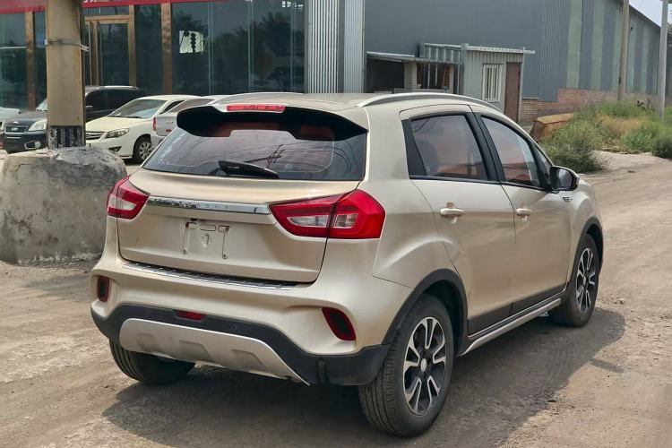 Used Geely Auto Vision X3 2017 1.5L Automatic Elite Model Exterior 4