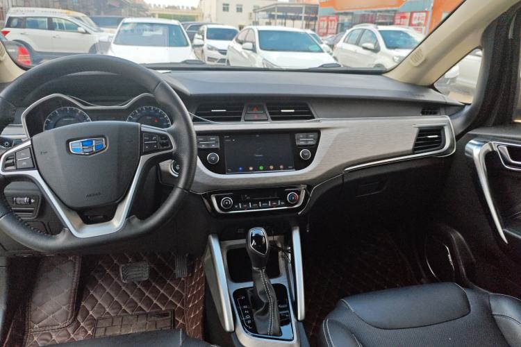 Used Geely Auto Vision X3 2017 1.5L Automatic Elite Model Interior 3