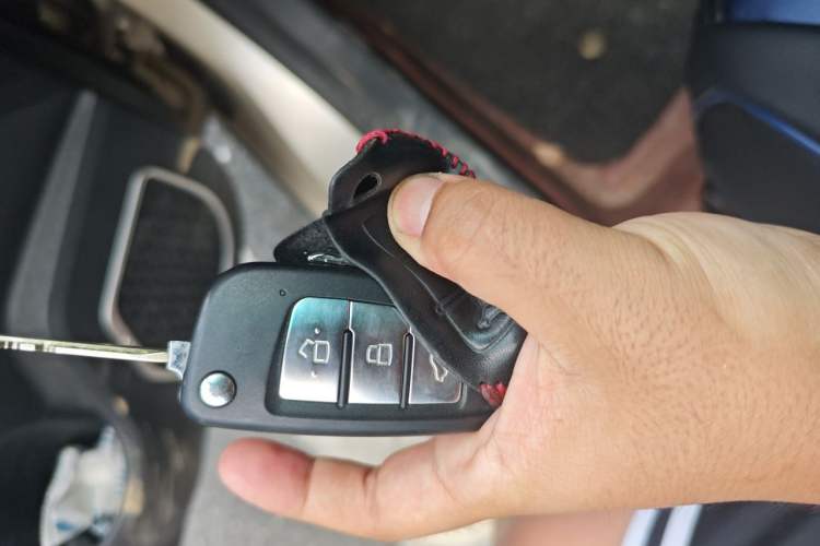 Used Geely Auto Vision X3 2017 1.5L Manual Elite Model Vehicle Key