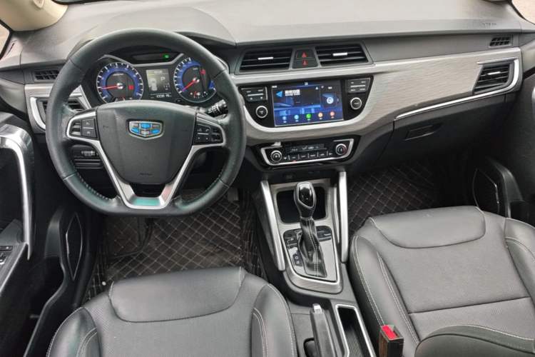 Used Geely Auto Vision X3 2017 1.5L Automatic Luxury Model Center Console