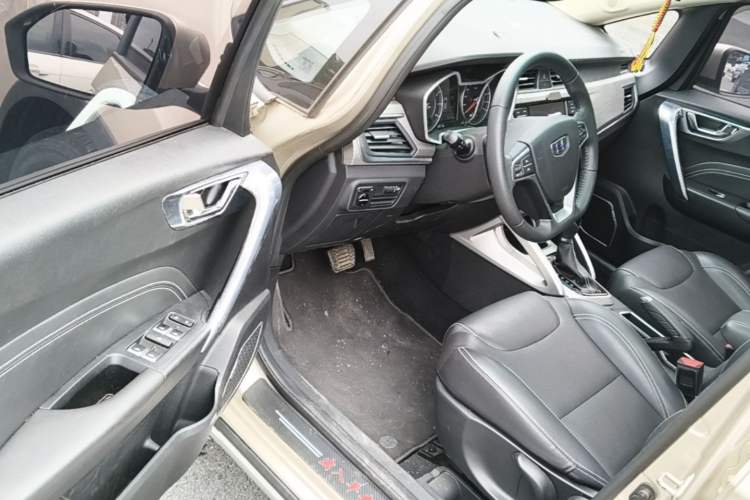 Used Geely Auto Vision X3 2017 1.5L Automatic Luxury Model Driver Seat