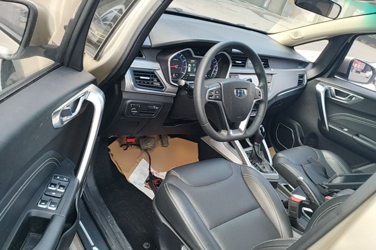 Used Geely Auto Vision X3 2017 1.5L Automatic Luxury Model Driver Seat