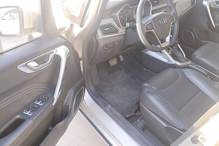 Used Geely Auto Vision X3 2017 1.5L Automatic Elite Model Driver Seat