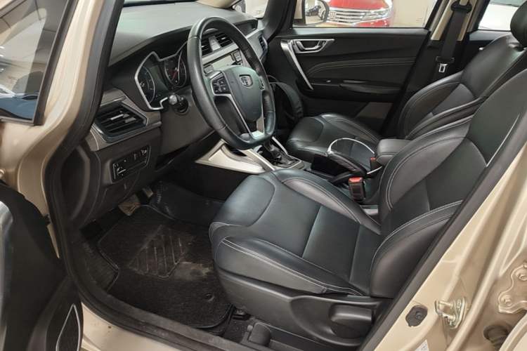 Used Geely Auto Vision X3 2017 1.5L Automatic Elite Model Driver Seat