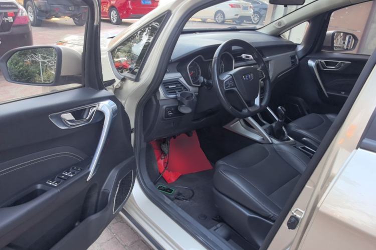 Used Geely Auto Vision X3 2017 1.5L Manual Elite Model Driver Seat