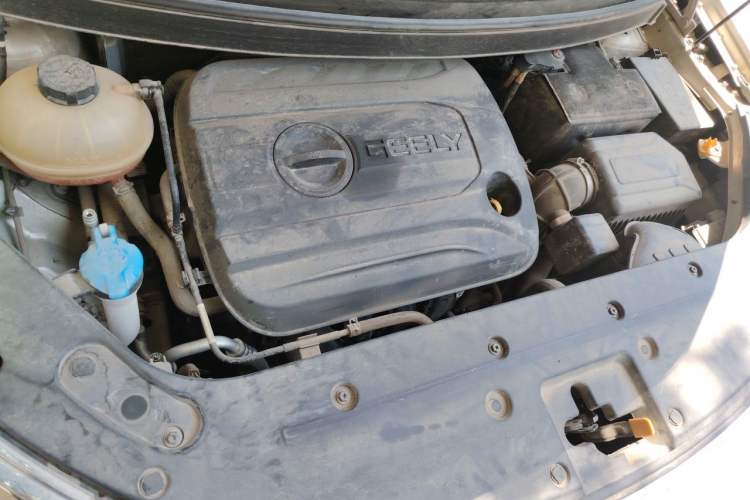 Used Geely Auto Vision X3 2017 1.5L Manual Luxury Model Engine Bay