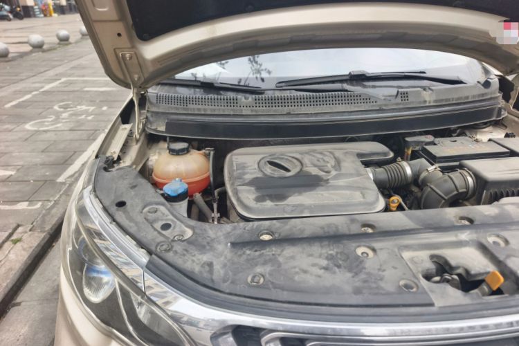 Used Geely Auto Vision X3 2017 1.5L Automatic Luxury Model Engine Bay Right