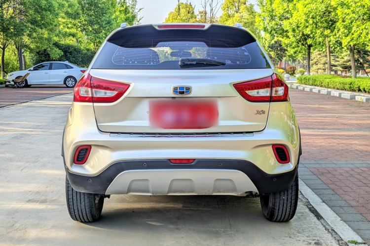 Used Geely Auto Vision X3 2017 1.5L Automatic Luxury Model Exterior 4