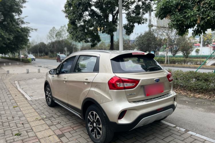 Used Geely Auto Vision X3 2017 1.5L Automatic Elite Model Exterior 8