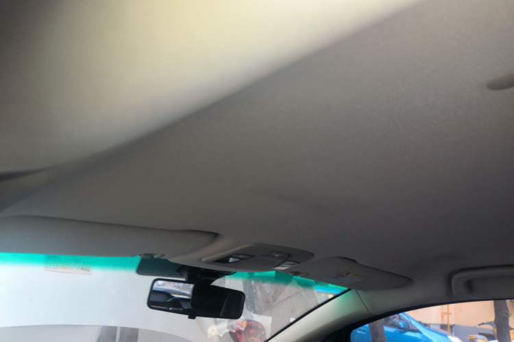 Used Geely Auto Vision X3 2017 1.5L Automatic Elite Model Headliner