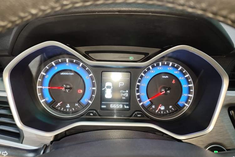 Used Geely Auto Vision X3 2017 1.5L Automatic Elite Model Instrument Cluster