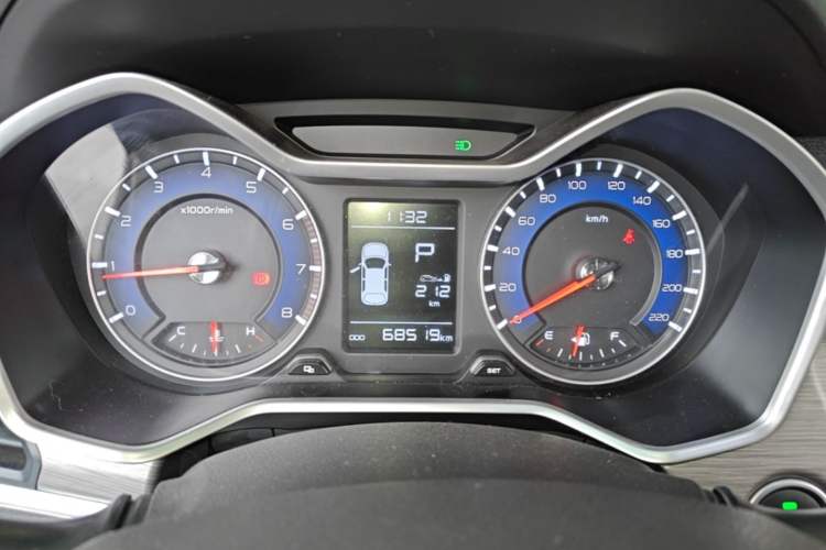 Used Geely Auto Vision X3 2017 1.5L Automatic Luxury Model Instrument Cluster