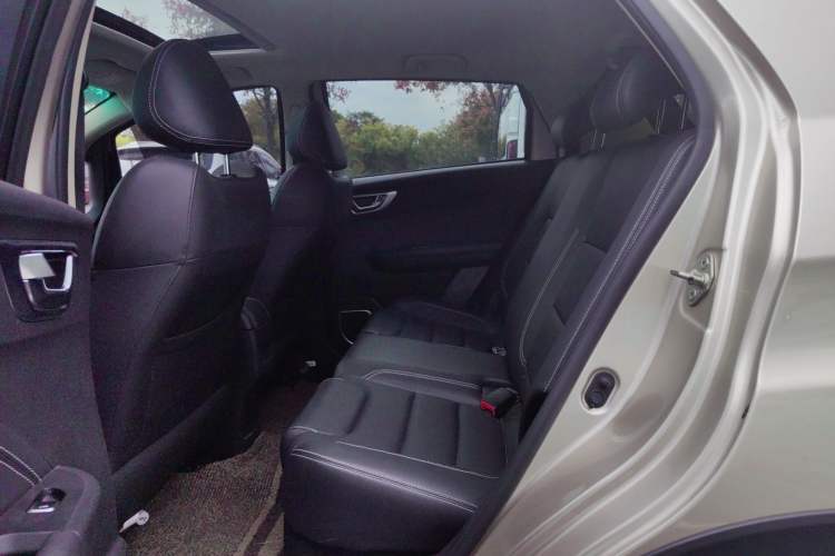 Used Geely Auto Vision X3 2017 1.5L Manual Luxury Model Interior 1