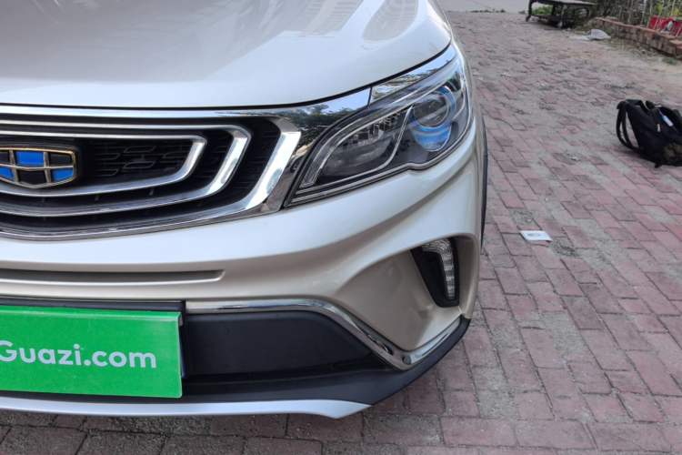 Used Geely Auto Vision X3 2017 1.5L Manual Elite Model Left Front Headlight