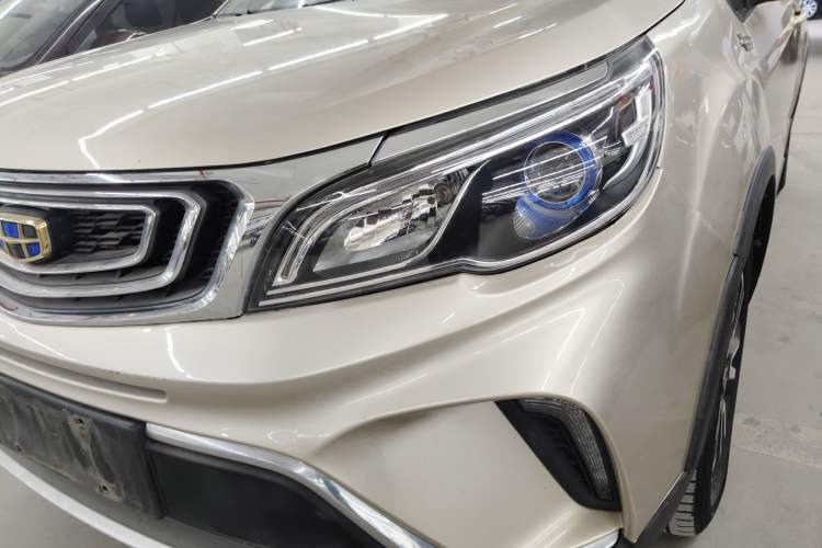 Used Geely Auto Vision X3 2017 1.5L Automatic Elite Model Left Front Headlight